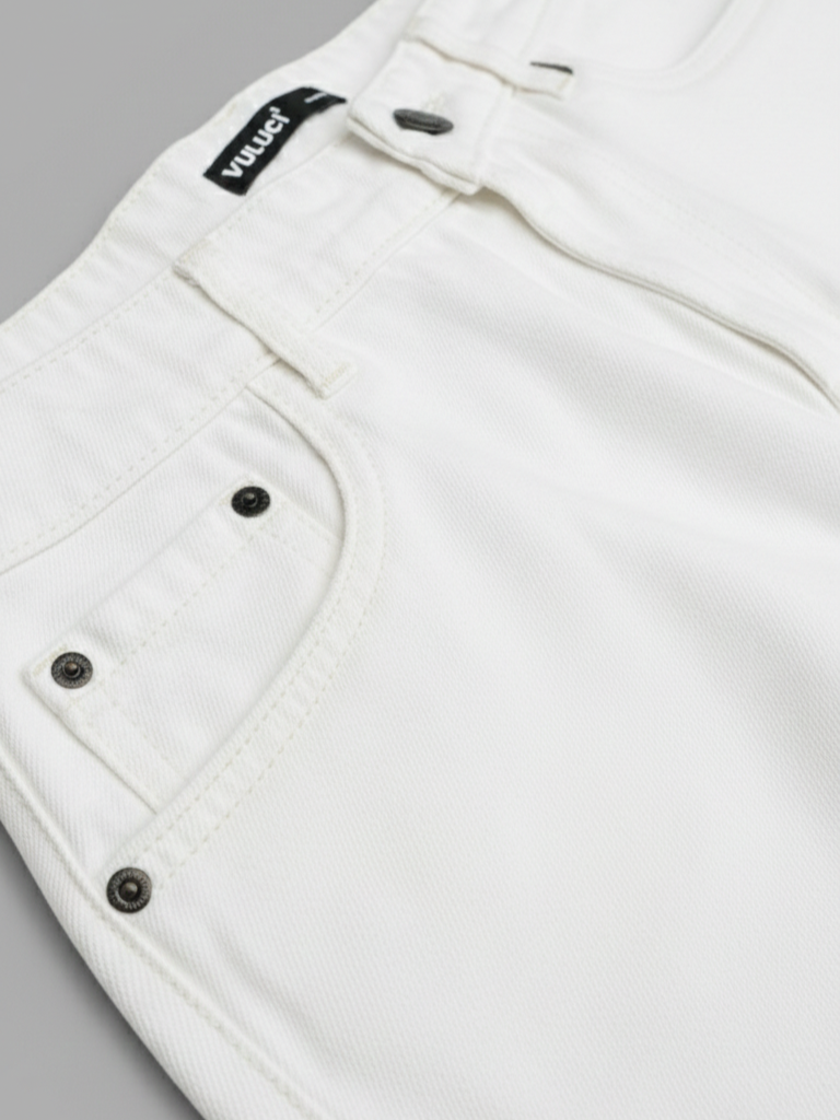 Baggy Fit White Jeans - Image 6